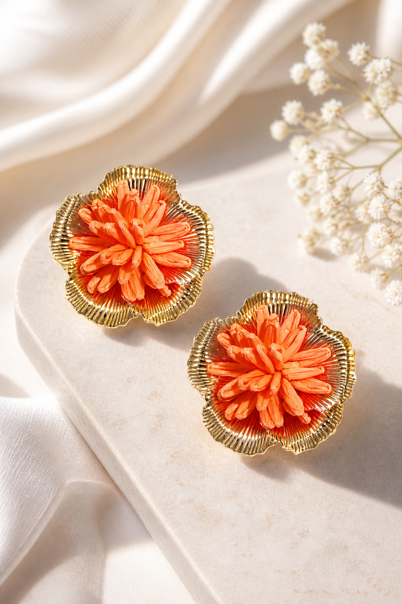 Orecchini con fiore di rafia 3D